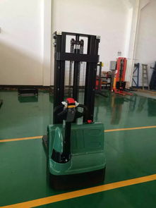 平湖叉車批發中心 專業定制、維修與租賃一站式解決方案